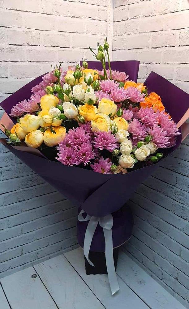 Букет цветов из: Хризантемы и Розы в Северном Республики Коми