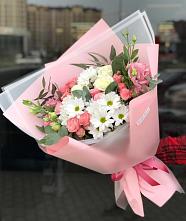 Букет цветов из:  Розы, Лизиантусы и Хризантемы в Северном Республики Коми