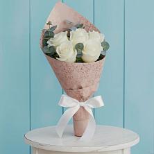 Букет цветов из:  Розы в Северном Республики Коми